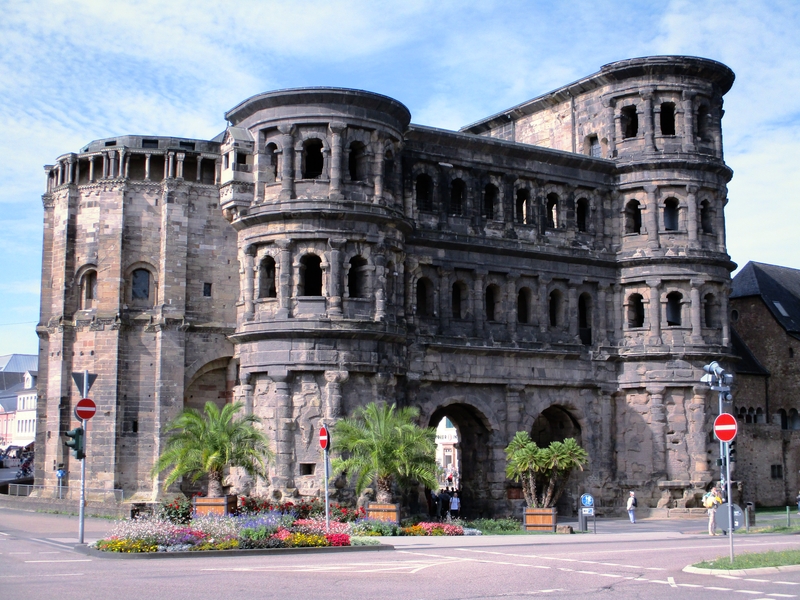 Porta Nigra