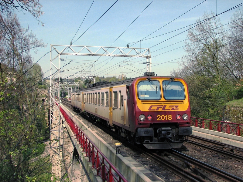 Automotrice Z2000 des CFL sur le viaduc du Pulvermühl