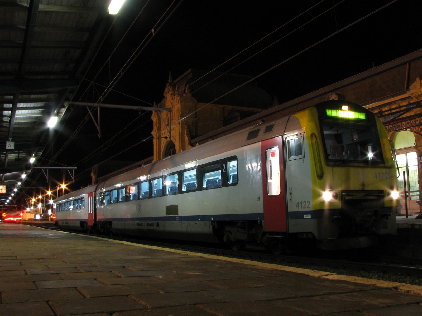 Autorail 41 en gare d’Arlon